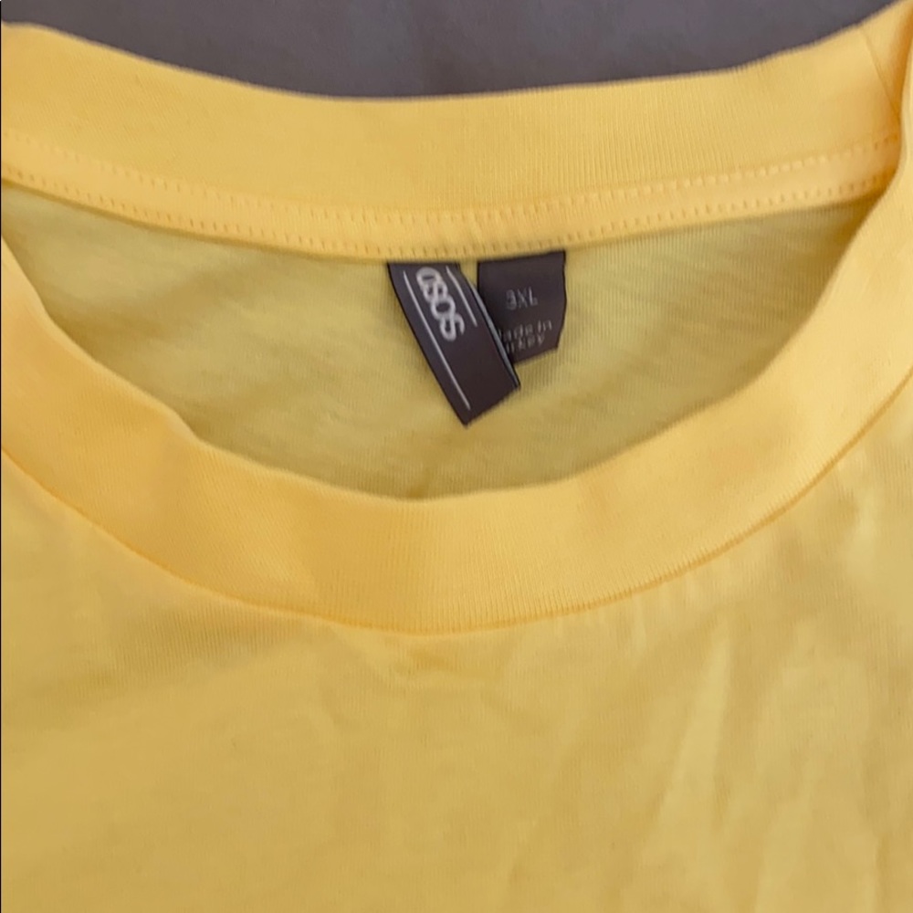 ASOS T-Shirt